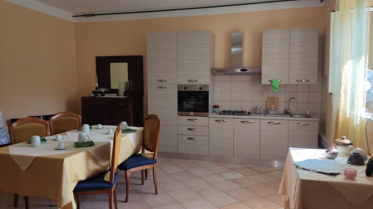 Dal Compare Bed & Breakfast San Pio delle Camere Dış mekan fotoğraf